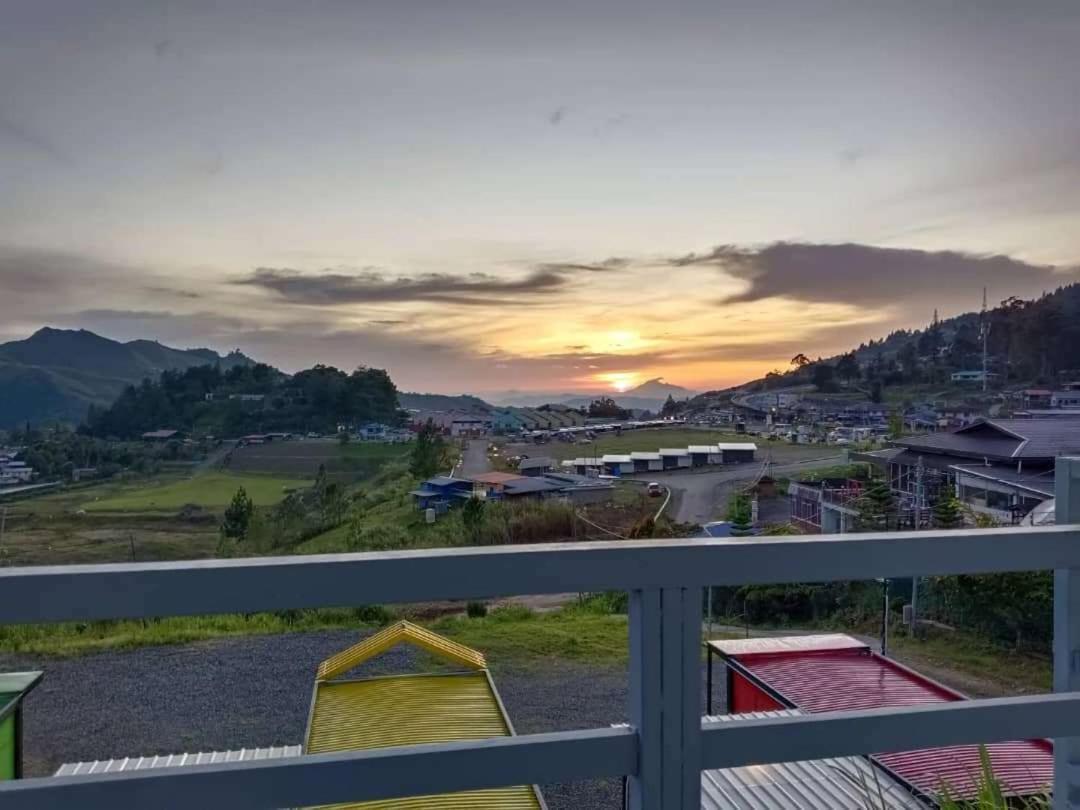 Kundasang Trail Homestay Buitenkant foto