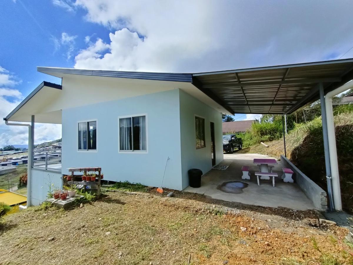 Kundasang Trail Homestay Buitenkant foto