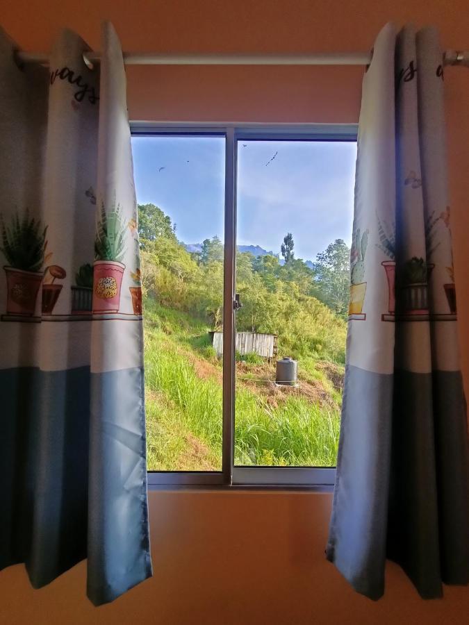 Kundasang Trail Homestay Buitenkant foto