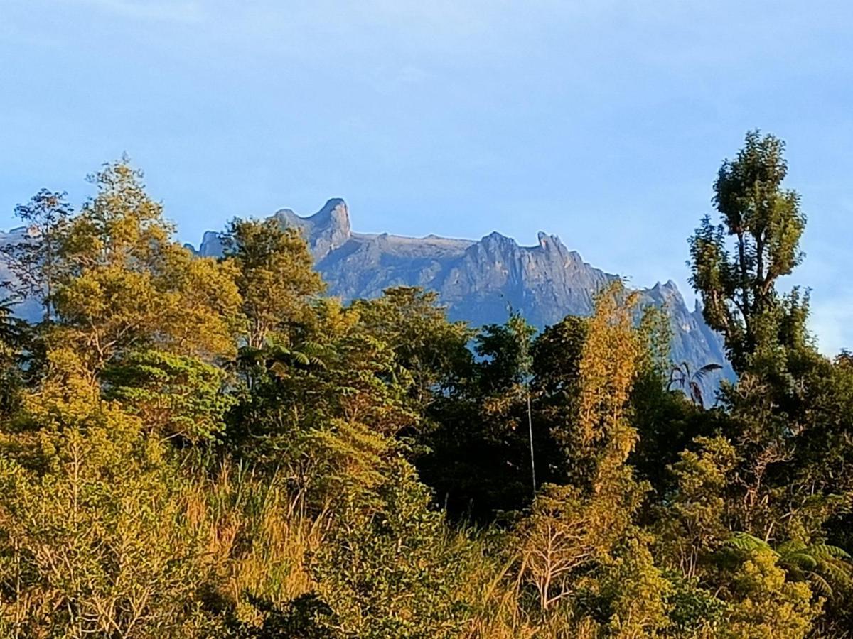 Kundasang Trail Homestay Buitenkant foto